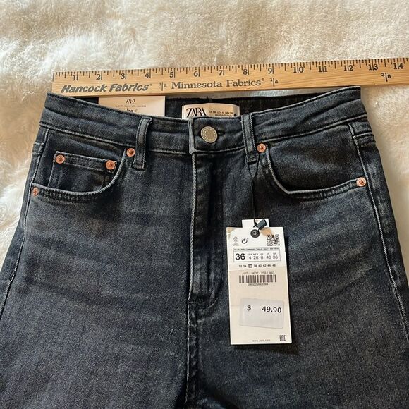 New! ZARA The Skinny with Split Hem Ash black Jeans Size 4 - Picture 13 of 16